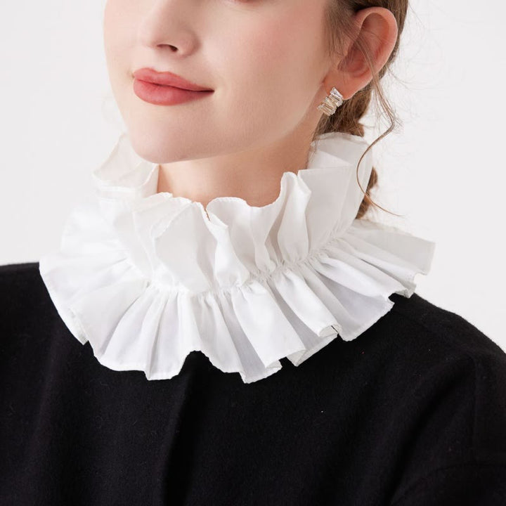 Chemise à col plissé et faux col amovible