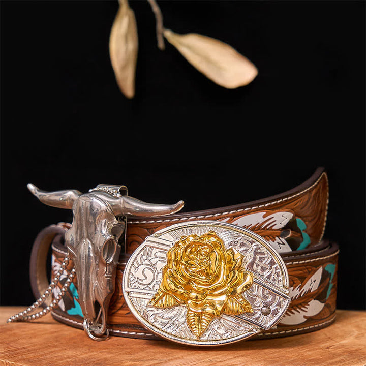 Ensemble de pendentifs en forme de taureau à longues cornes, avec boucle de ceinture et couteau caché, en or et en argent