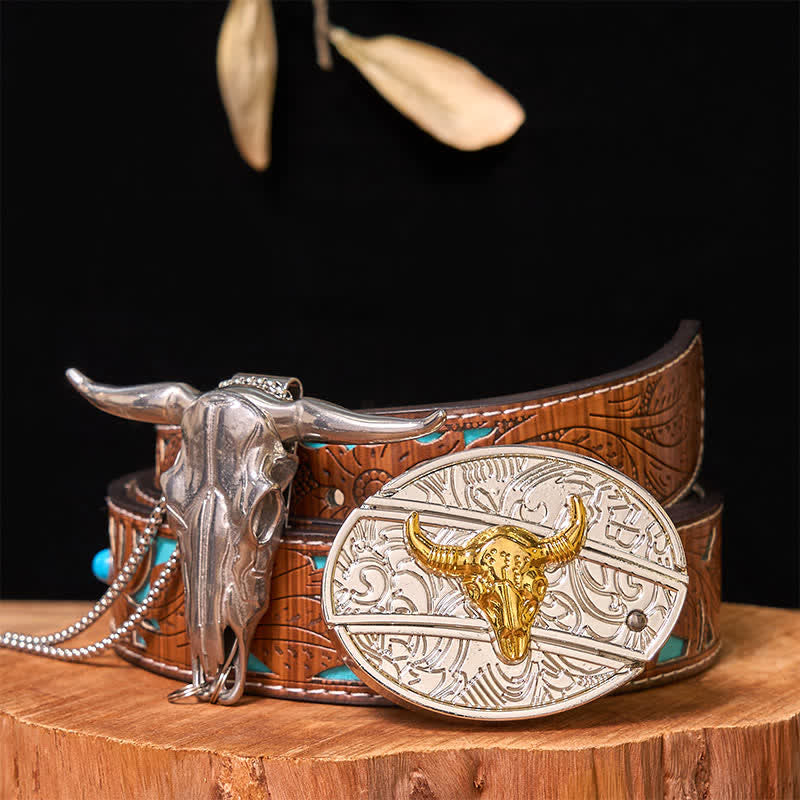 Ensemble de pendentifs en forme de taureau à longues cornes, avec boucle de ceinture et couteau caché, en or et en argent