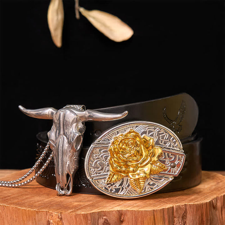 Ensemble de pendentifs en forme de taureau à longues cornes, avec boucle de ceinture et couteau caché, en or et en argent