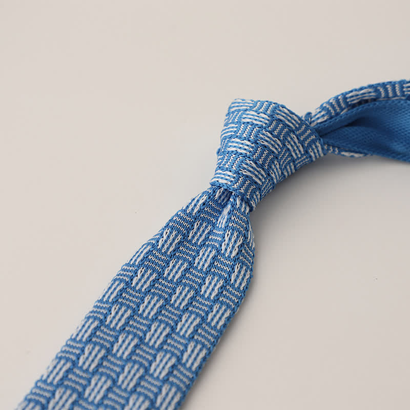 Cravate tricotée à pois et flocons de neige pour homme
