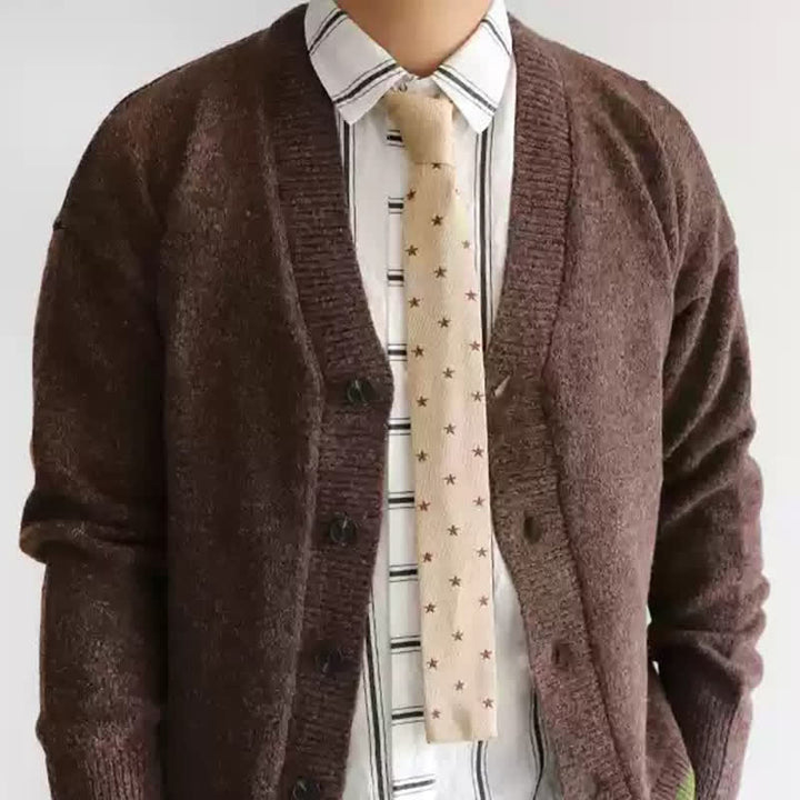 Cravate tricotée à pois étoilés pour homme, couleur cappuccino au lait