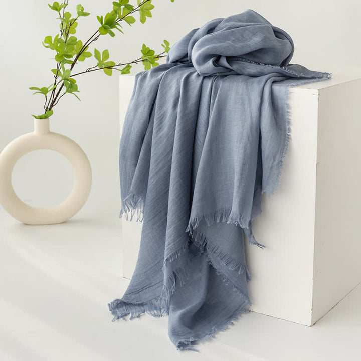 Écharpe d'été fine et douce à pompons courts de couleur unie