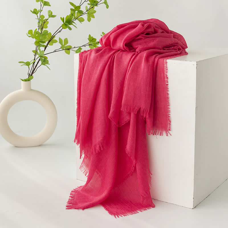 Écharpe d'été fine et douce à pompons courts de couleur unie