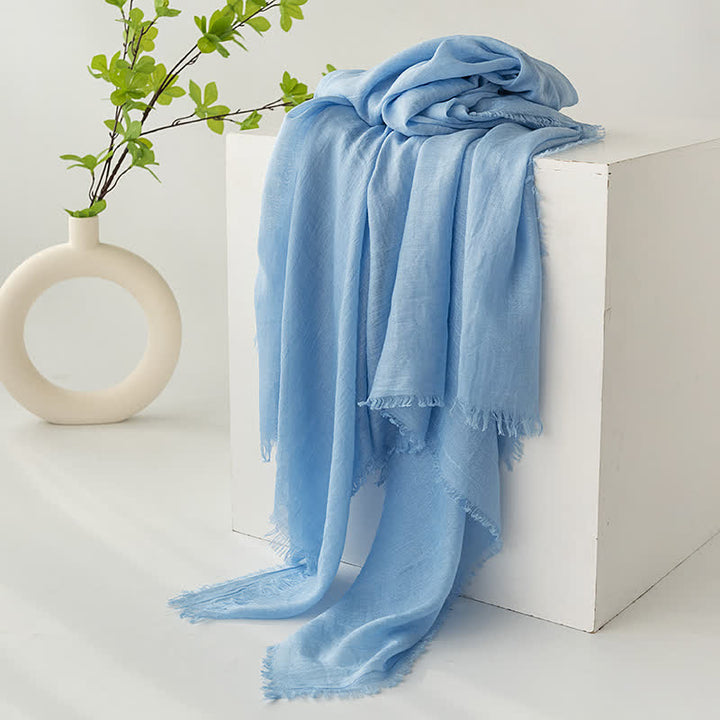 Écharpe d'été fine et douce à pompons courts de couleur unie
