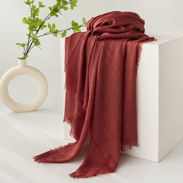 Écharpe d'été fine et douce à pompons courts de couleur unie