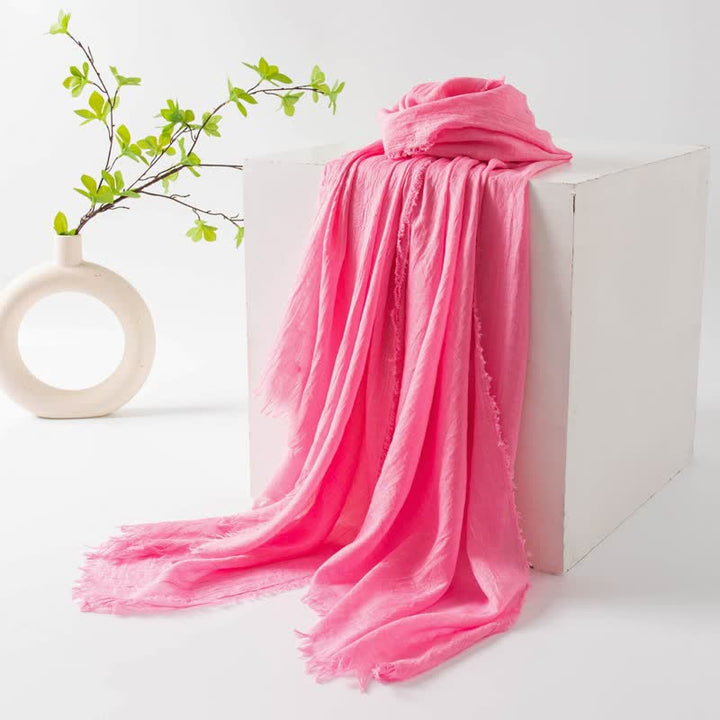 Écharpe d'été fine et douce à pompons courts de couleur unie