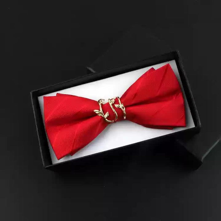 Ensemble de 2 nœuds papillons rouges à motif feuille de vigne dorée pour homme