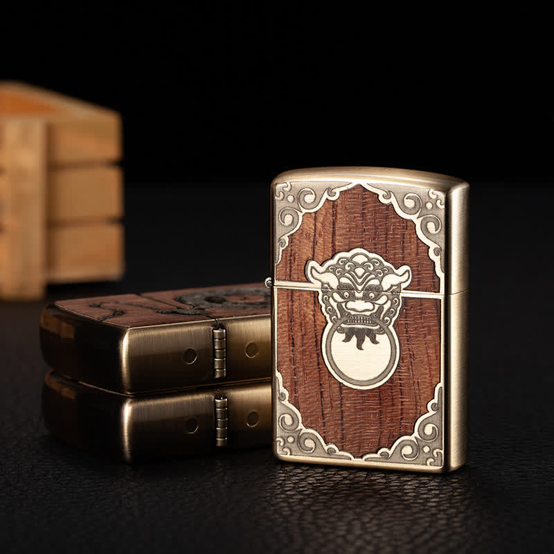 Briquet à kérosène rechargeable en forme de coquille en bois sculpté rétro