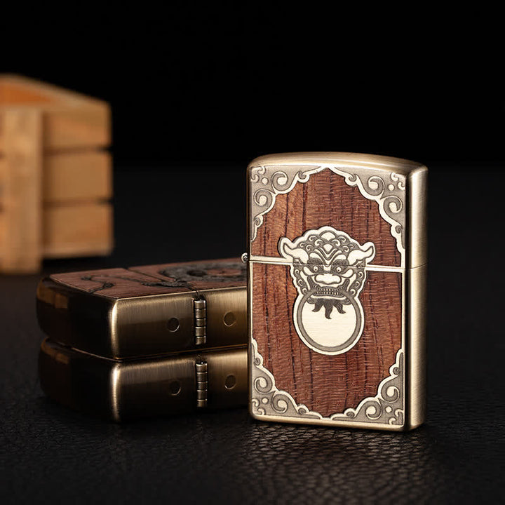 Briquet à kérosène rechargeable en forme de coquille en bois sculpté rétro