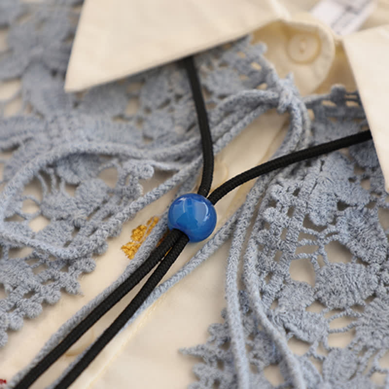 Cravate bolo faite à la main avec pendentif en agate bleue ronde simple