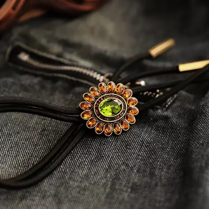 Cravate bolo à fleurs en cristal vert orange solaire