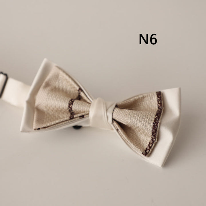 Nœud papillon à bretelles réglables en satin beige à deux canapés