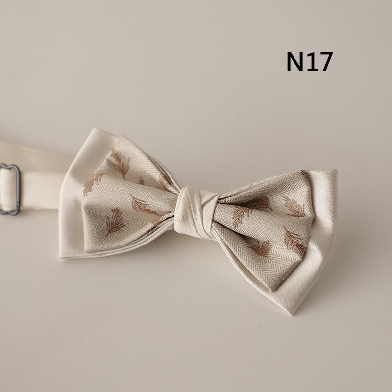 Nœud papillon à bretelles réglables en satin beige à deux canapés