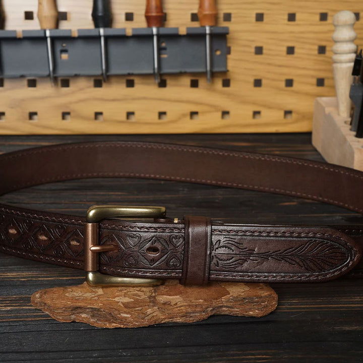 Ceinture en cuir à motif floral en relief avec boucle en laiton massif