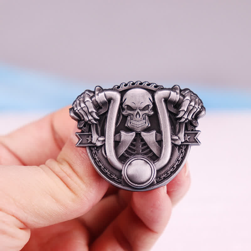 Broche squelette de moto en argent de style punk