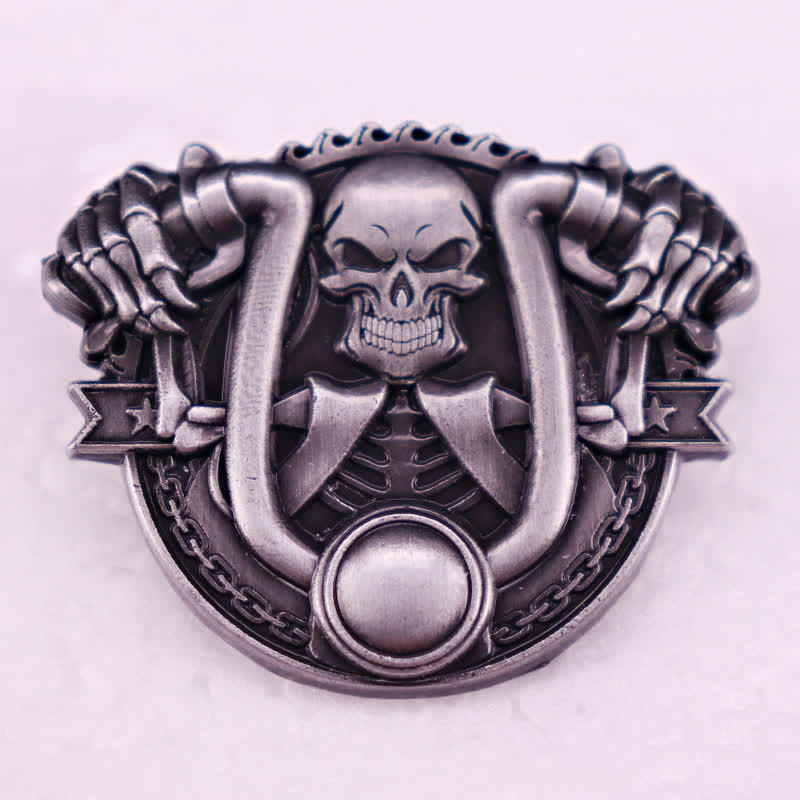 Broche squelette de moto en argent de style punk