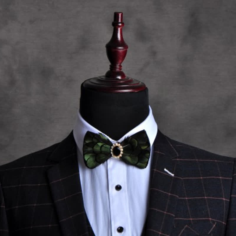 Nœud papillon formel en plumes et cristal vert forêt - image 2