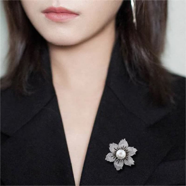 Broche Bauhinia de luxe en perles brillantes pour femme