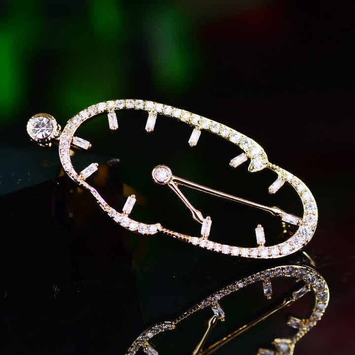 Broche Horloge Abstraite Unisexe à Temps Inversé