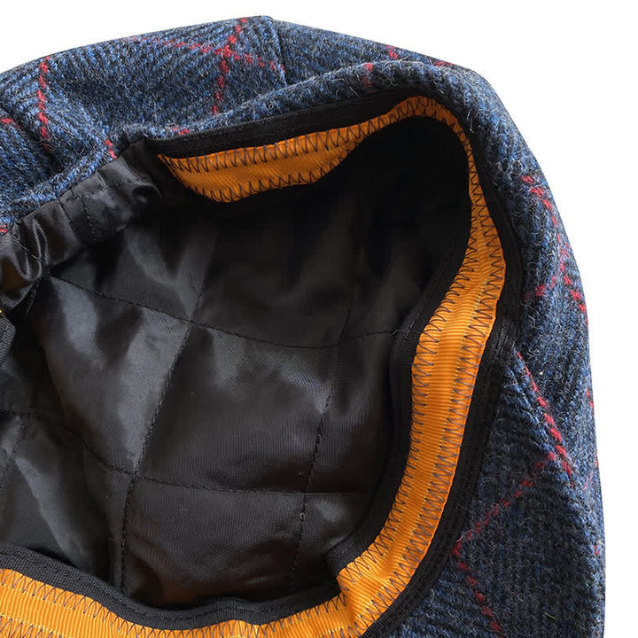 Casquette béret à carreaux bleu foncé et rouge de campagne