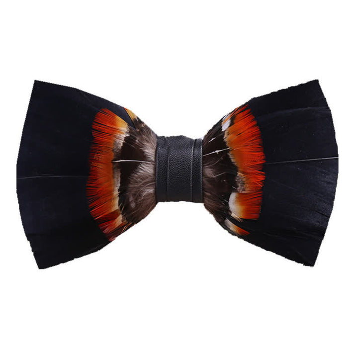 Nœud papillon à plumes noir et orange avec épingle à revers