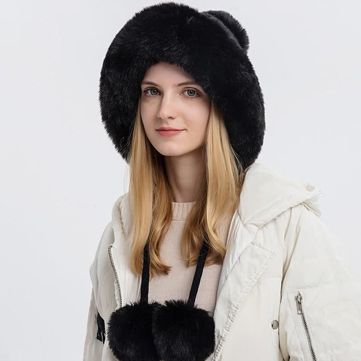 Bonnet tricoté chaud et épais à trois pompons pour femme