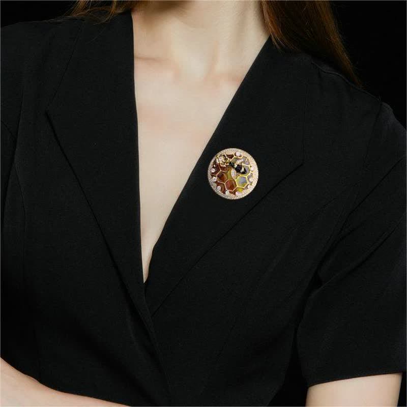 Broche nid d'abeille pour femme en forme de ruche d'abeilles