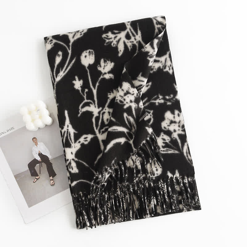 Écharpe botanique à fleurs douces crème pour femme