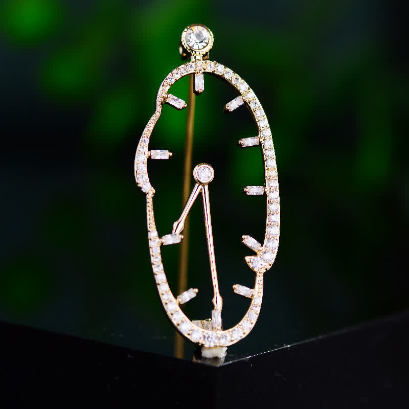 Broche Horloge Abstraite Unisexe à Temps Inversé
