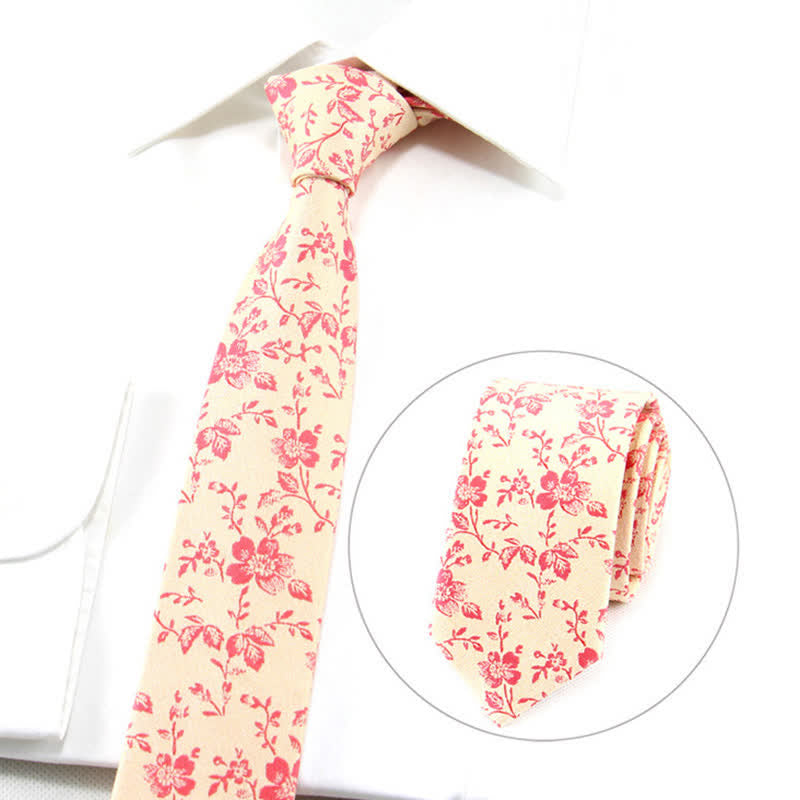 Cravate à petites fleurs printanières pour homme