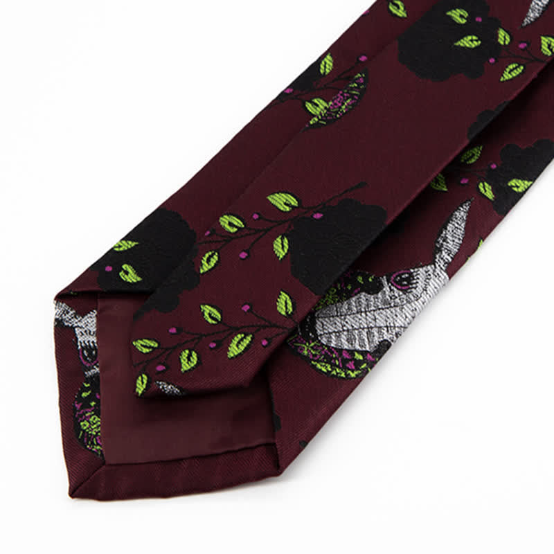 Cravate bordeaux pour homme avec roses noires et cerfs