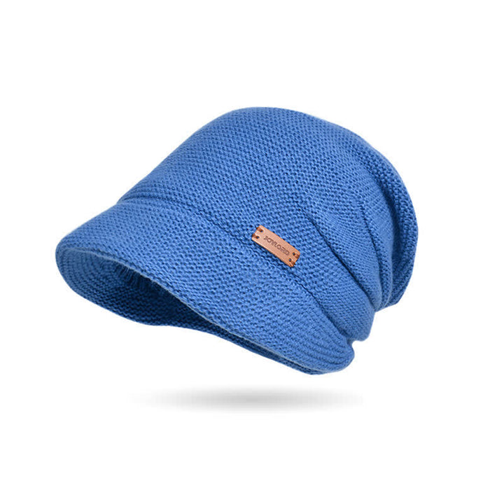 Bonnet tricoté à large bord avec patchs de lettres pour femmes