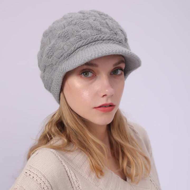 Bonnet à visière ample avec doublure moelleuse pour femme