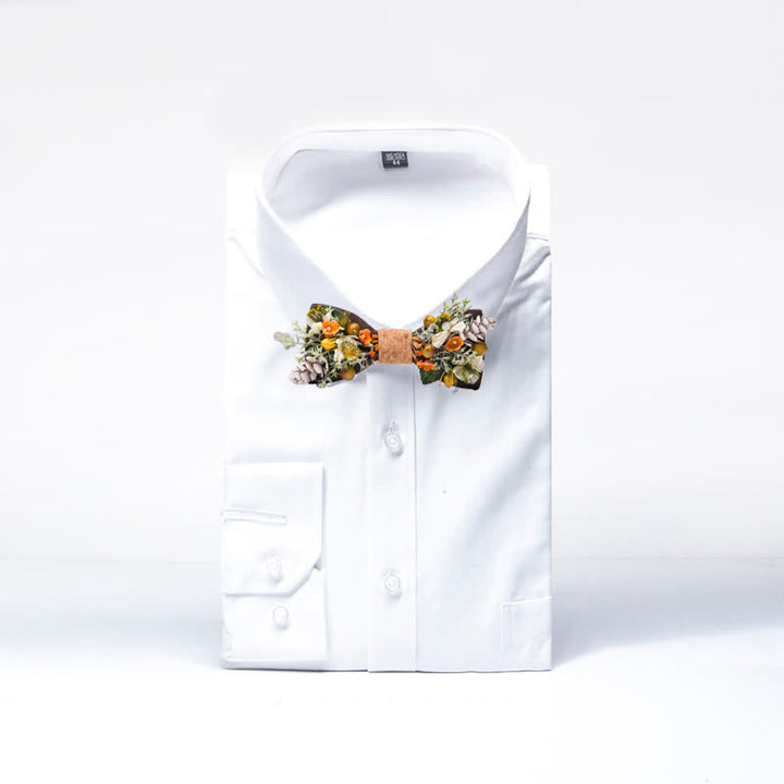 Nœud papillon en bois pour homme avec bouquet de forêt vintage