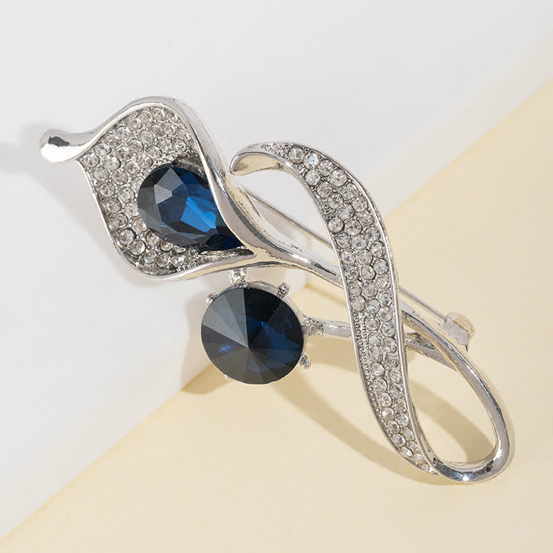 Broche florale bleue brillante pour femme