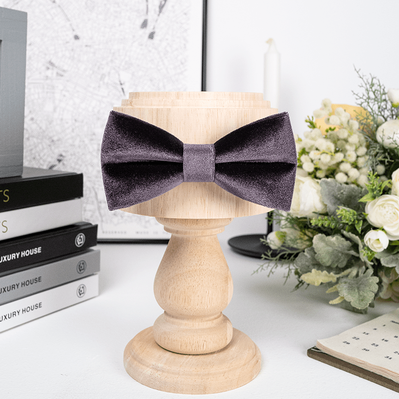 Nœud papillon en velours de couleur unie violet foncé pour homme