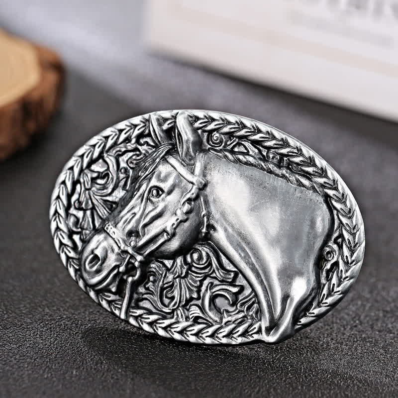 Ceinture en cuir à boucle gravée pour homme avec tête de cheval