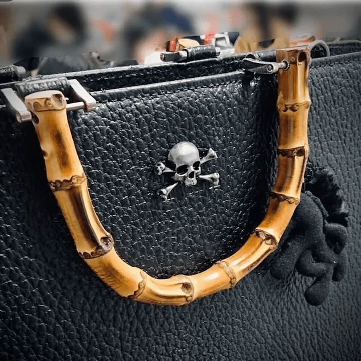 Superbe broche tête de mort gothique rétro