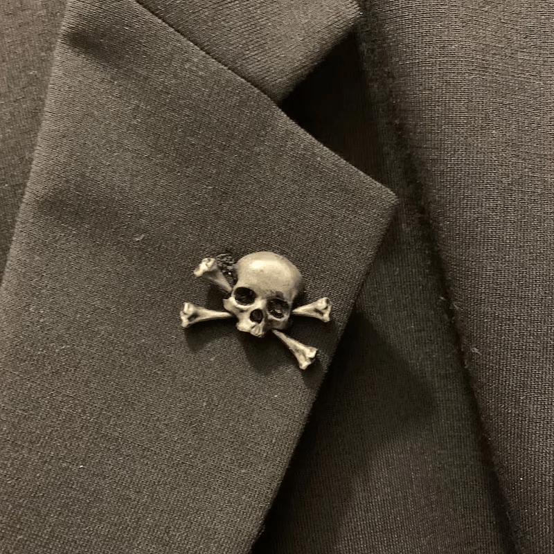 Superbe broche tête de mort gothique rétro