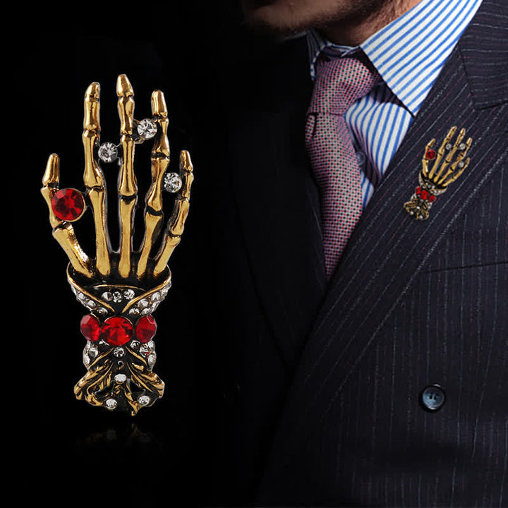 Broche en strass en forme de main de squelette pour homme