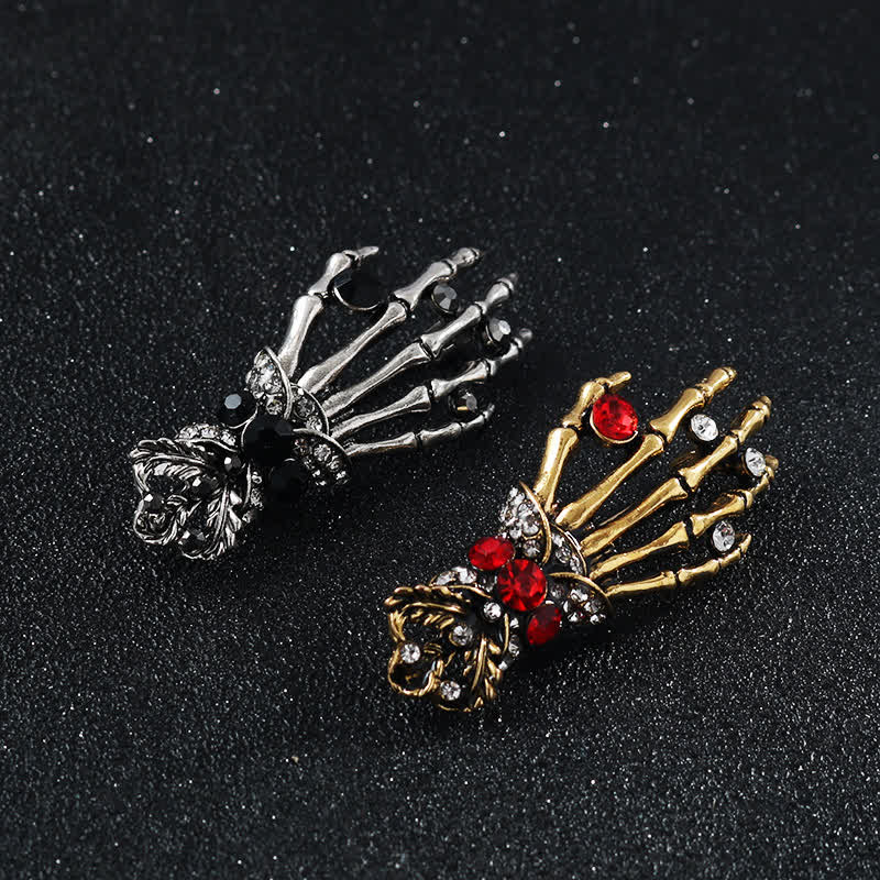 Broche en strass en forme de main de squelette pour homme