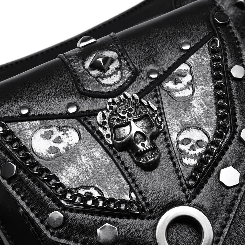 Sac à main Steampunk avec chaîne et décoration de tête de mort