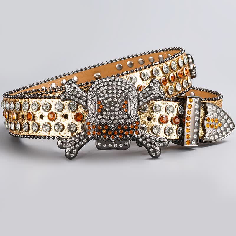 Ceinture en cuir cloutée avec strass et tête de mort