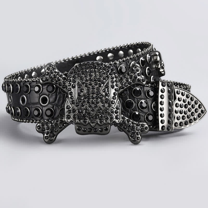 Ceinture en cuir cloutée avec strass et tête de mort