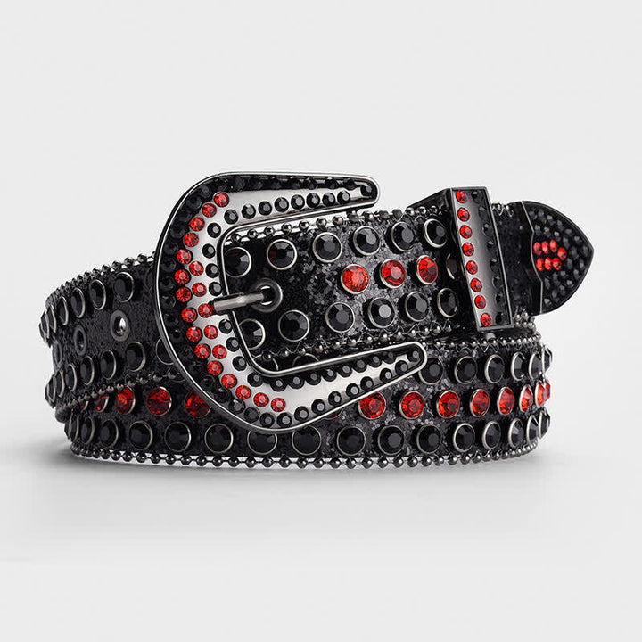 Ceinture en cuir cloutée avec strass brillants
