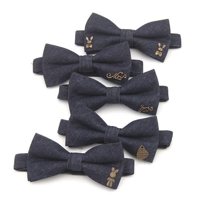 Nœud papillon en coton denim bleu marine foncé à décors métalliques pour homme
