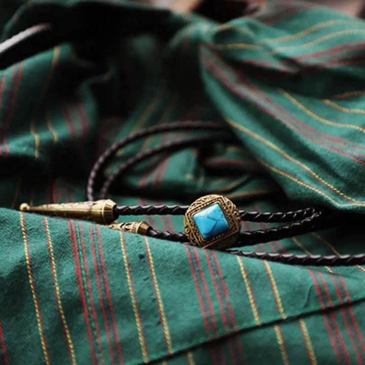 Cravate bolo en cuivre et fausse pierre turquoise