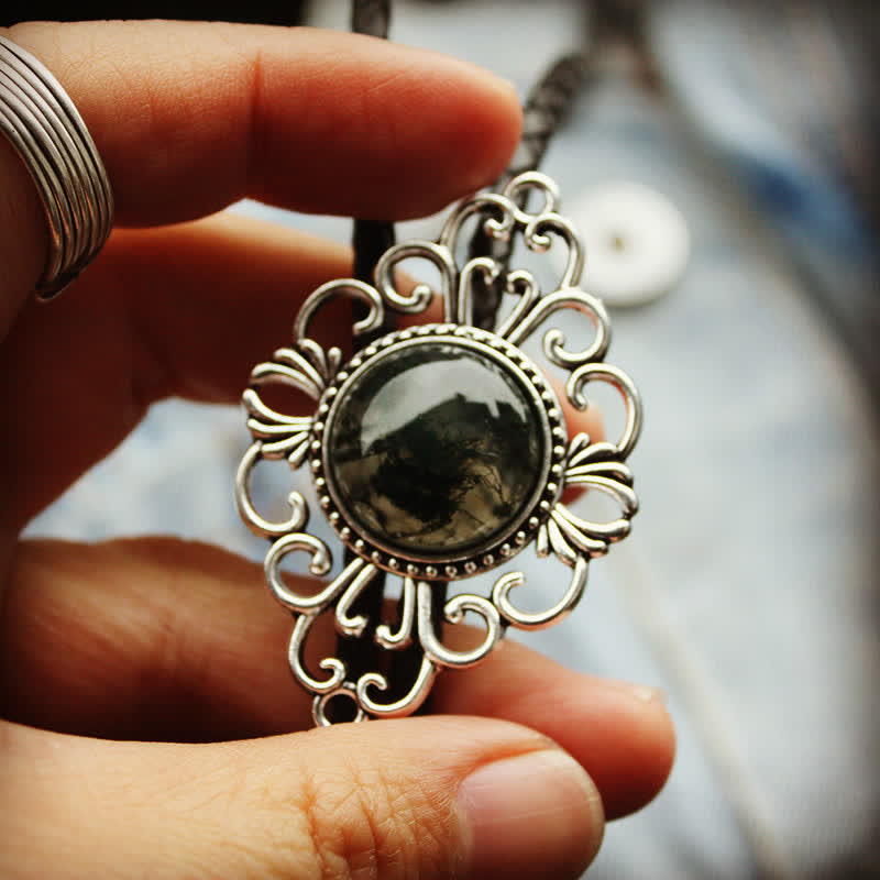 Cravate Bolo Pendentif Médaillon en Pierre d'Art Unique