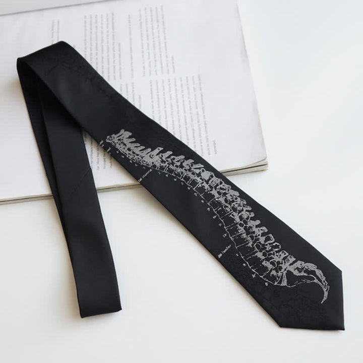 Cravate brodée noire pour homme avec tête de mort